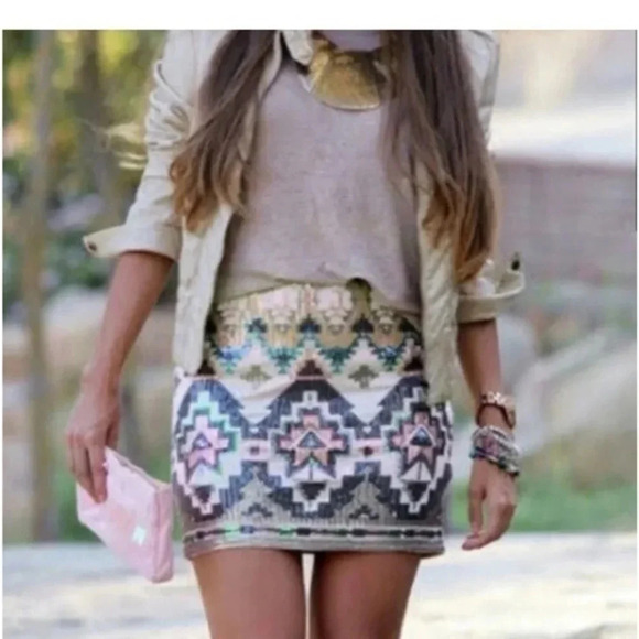 Express | Sequin Boho Southwestern Print Mini Skirt Size S Small Eras Tour Vibes - Picture 2 of 7